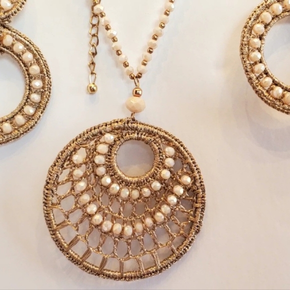 Necklace & Earring Set - Picture 7 of 8